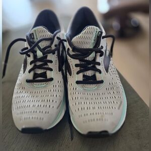 Brooks Athletic Shoes in Gray and Black